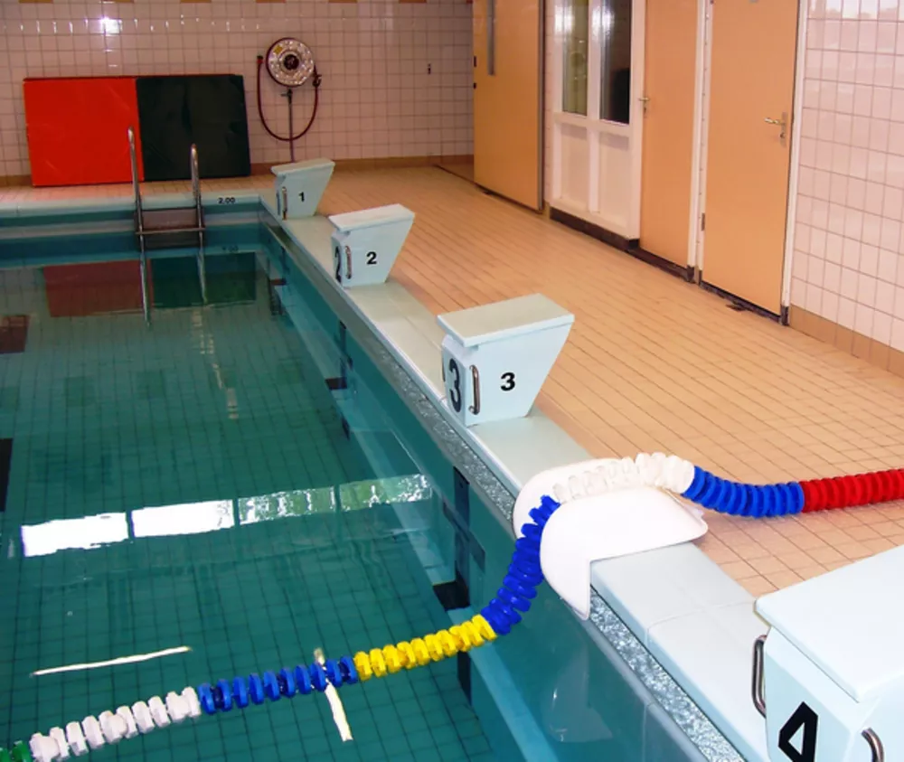 Zjeżdżalnia dla lin torowych- for Swimming Lane Lines Edge Protector